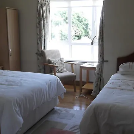 Ashley Lodge Bed & Breakfast Bed & Breakfast 4*