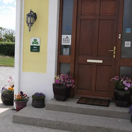 Ashley Lodge Bed & Breakfast 4*