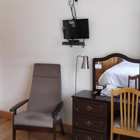 Ashley Lodge Bed & Breakfast Bed & Breakfast