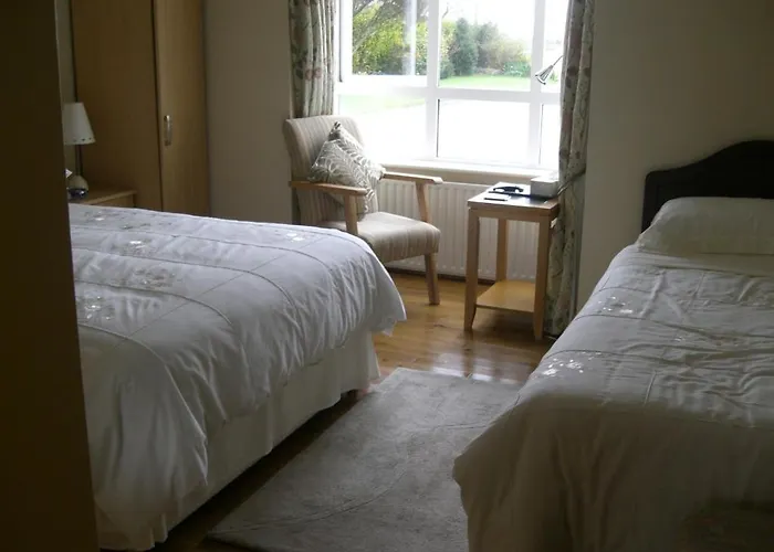 Ashley Lodge Bed & Breakfast 4*