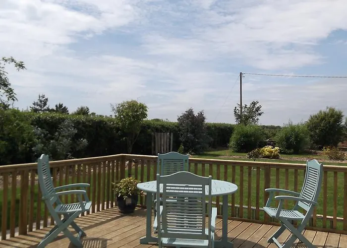 Ashley Lodge Bed & Breakfast Рослэр