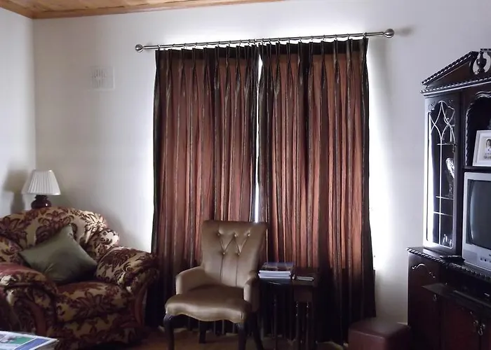 Ashley Lodge Bed & Breakfast 4*